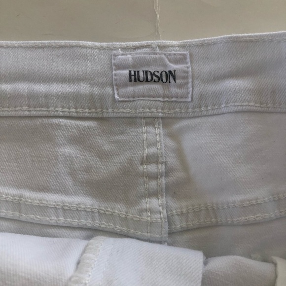 Hudson Jeans Vivid White Frayed Hem Denim Mini Skirt Size 32/XL - Picture 4 of 11